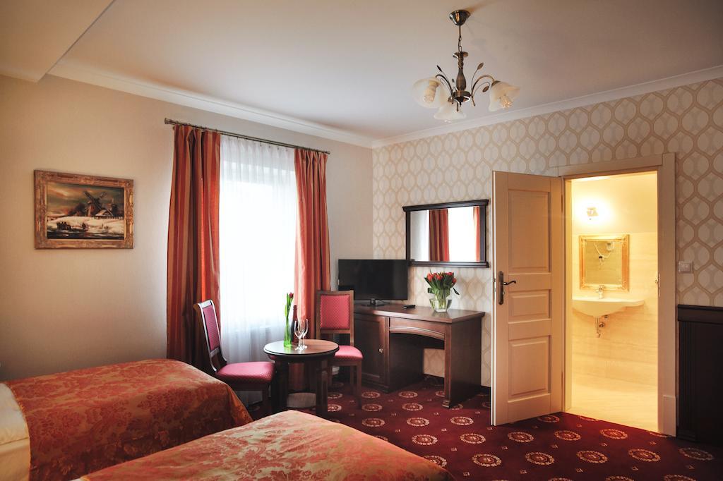 Hotel Kopernik Ciechocinek Oda fotoğraf